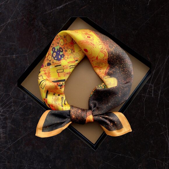 Brand new silk scarf - Picture 1 of 2